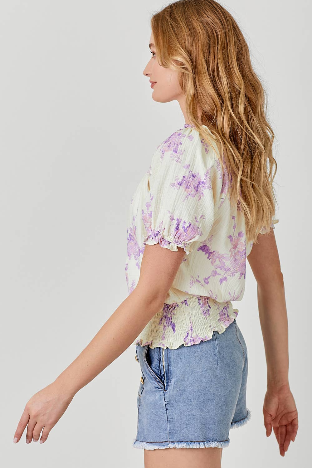 60670 Floral On and Off Shoulder Top: Ivory / Small