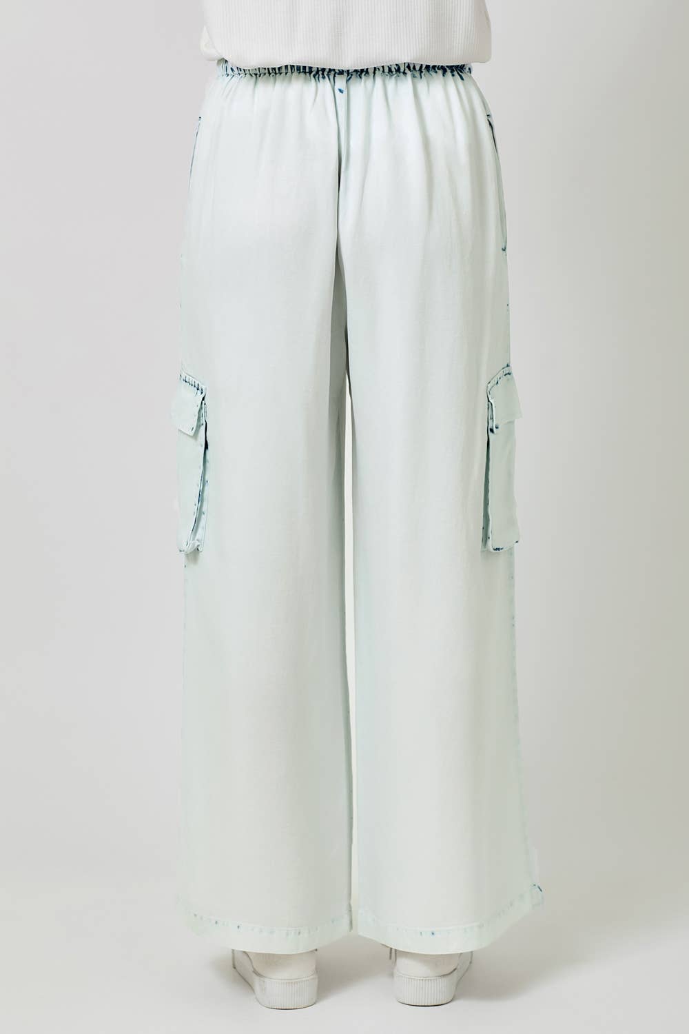 60938 Tencel Wide Leg Cargo Pants: Denim Blue / Large